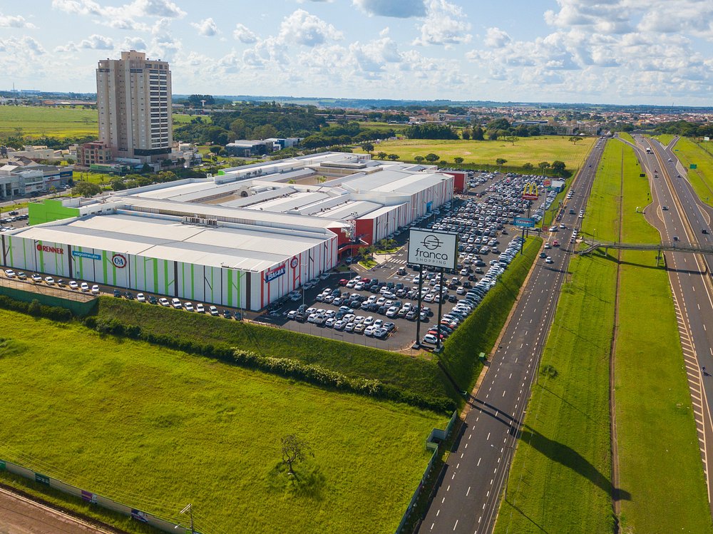Franca Shopping Center